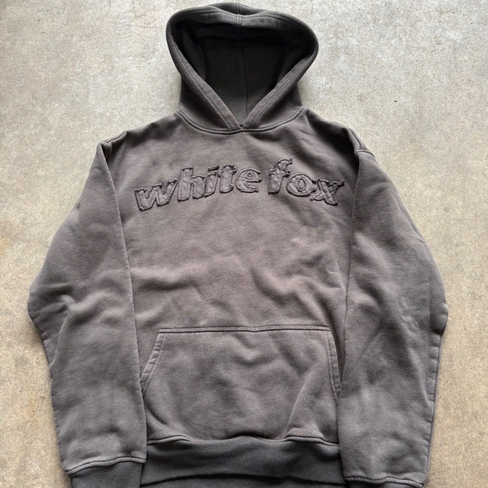 White fox Boutique 3d print hoodie Size L-XL